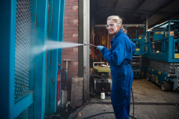 Best Roof Pressure Washing  in Johnstown, NY